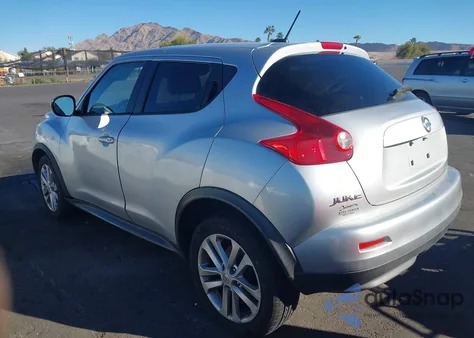 2014 Nissan Juke Sv z USA, uszkodzony, nr VIN JN8AF5MR4ET357331